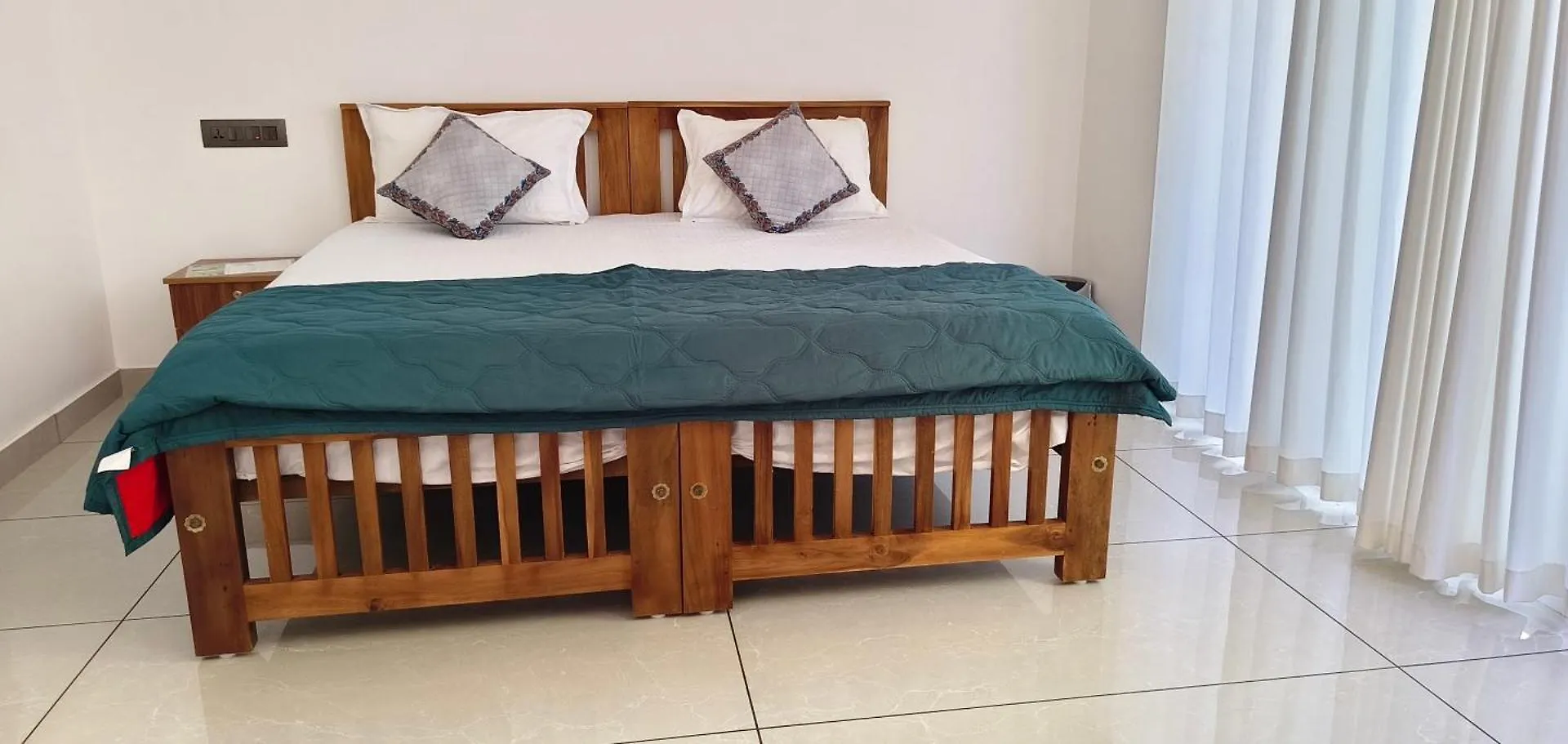 Waves Beach Homestay Alappuzha
